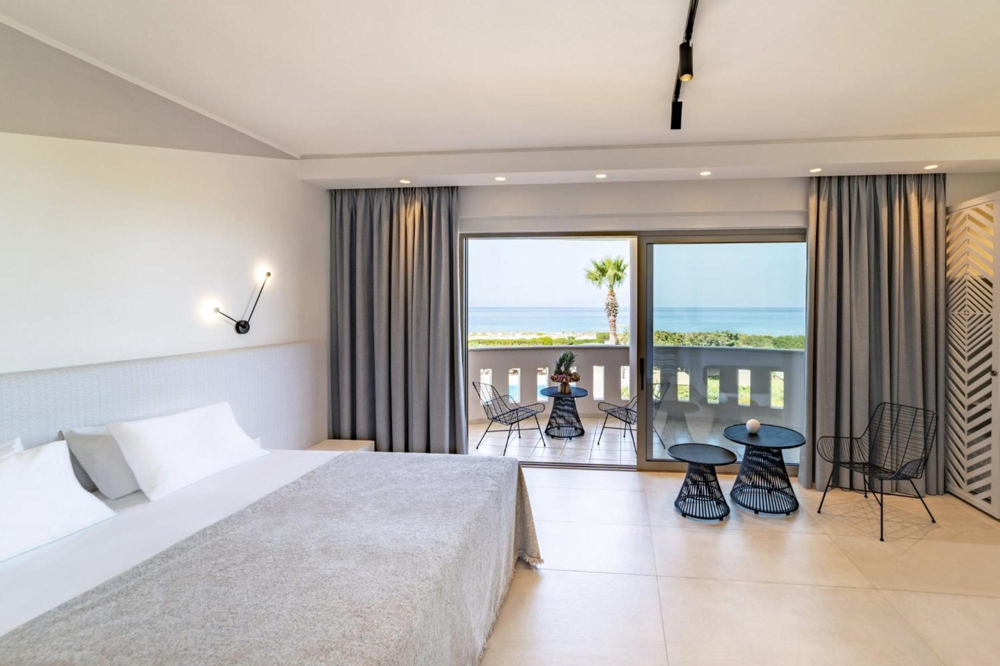 San Giovanni Beach Resort And Suites Agios Ioannis  Exterior foto