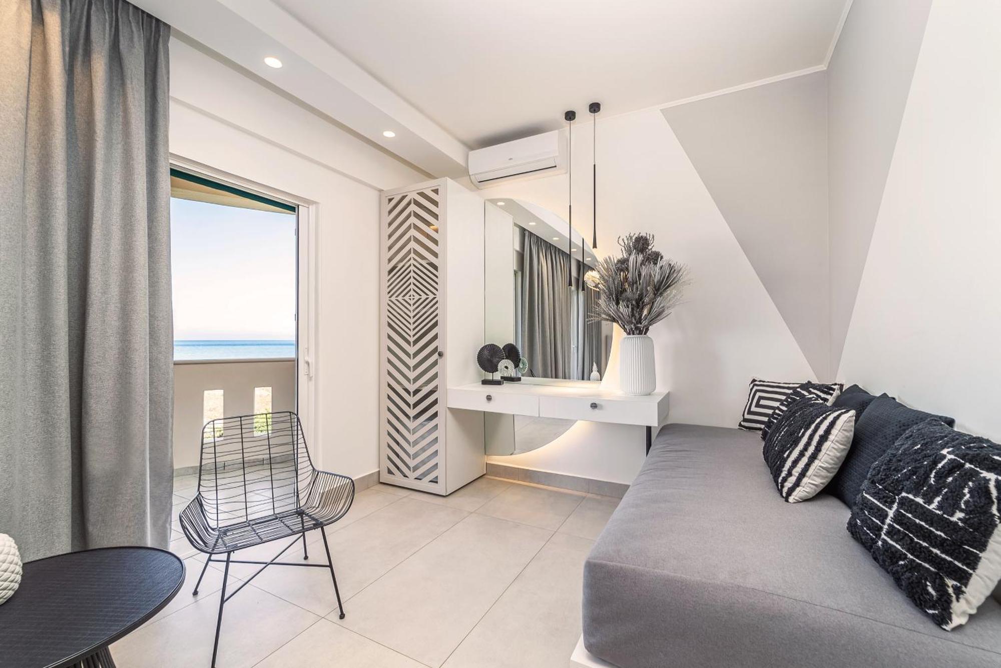 San Giovanni Beach Resort And Suites Agios Ioannis  Exterior foto